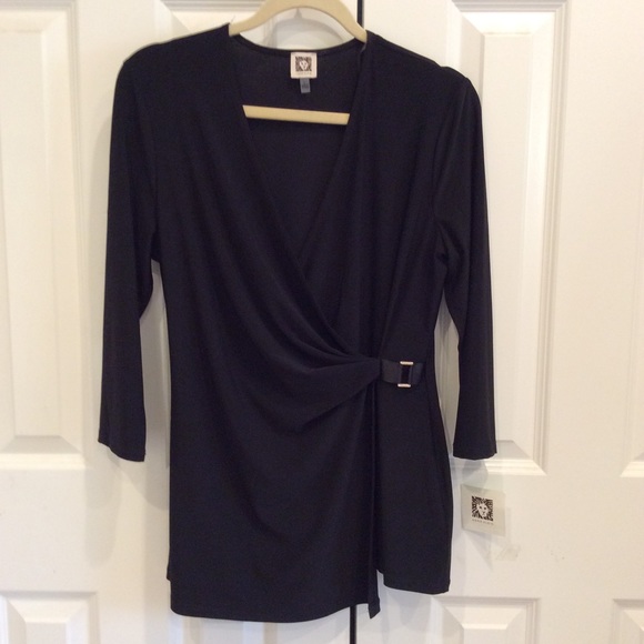 Anne Klein Tops - NWT Anne Klein Black Faux Wrap Top Gold Buckle, L